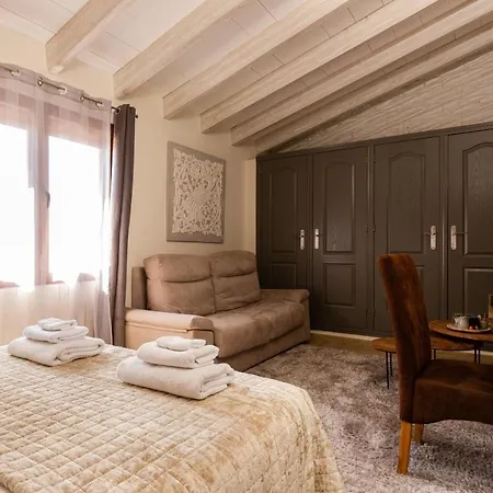 Casa Mistela Халон